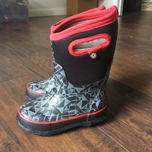 Toddler Boys BOGS size 9